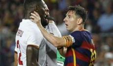 Messi rəqibini kəllə ilə vurub