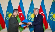 Müdafiə naziri: "Azərbaycan Xəzərdə Qazaxıstanla birgə təlim keçirməyə hazırdır"