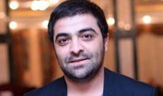 Müğənniliyə "Get, get" deyən Fərda deyəsən, "Gəl, gəl" demək istəyir