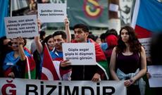 Xaricdə təhsil alan tələbələrimizdən əsgərlərə dəstək - FOTOLAR