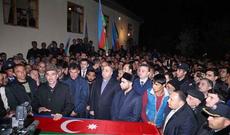 Şəhid pilot Kürdəmirdən Bakıya izdihamla yola salınıb - Fotolar