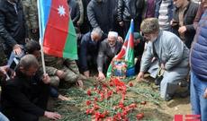 Salyanda şəhid hərbçinin medalı ailəsinə təqdim edilib