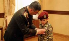 Nazir şəhid ailələrinə medallarını təqdim etdi - FOTOLAR