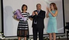 Röya: "Öpüşməyi sevən xalqıq" - FOTO