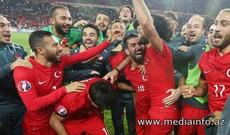 SON DƏQİQƏ! AVRO: 2016 - Türkiyə-Çexiya - 2:0