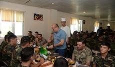 İcra başçısı cəbhə bölgəsində - Fotolar