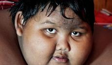 Bu uşağın 10 yaşı var, 192 kilodur - FOTO