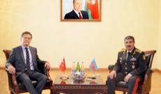 Türkiyə səfiri Azərbaycanın Müdafiə Nazirliyində olub