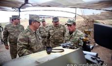 Zakir Həsənov cəbhədə artilleriyaçıların döyüş hazırlığını yoxlayıb - FOTO