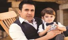 Əmrah 2 yaşlı oğlu ilə - FOTO