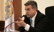 Karen Karapetyan: "Ermənistan iqtisadiyyatı ağır vəziyyətdədir"