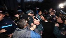 Ohanyan Serj Sarkisyanı mart hadisələrinin təşkilatçılığında ittiham edir