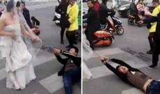 Gəlin bəyi toya sürüyə-sürüyə apardı - VİDEO