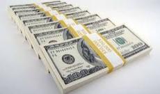 Dollarla əməliyyatların həcmi 3 dəfədən çox azalıb