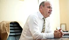 Əli Mirəliyev: "Bu gün efirə çıxıb, özünü açıb-göstərən, sabah 100 minlik avtomobil sürür..."