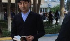 Üşütməz pencəyim məzar daşını...