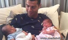 Ronaldo surroqat ana vasitəsilə doğulan əkizlərini göstərdi - FOTO