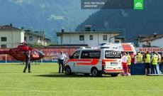 Oyun zamanı huşunu itirən “Ayaks” futbolçusunun həyatını xilas edildi