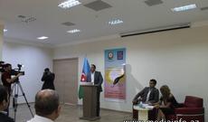 BİNƏQƏDİ GƏNCLƏR EVİNDƏ  “POEZİYA GECƏSİ” KEÇİRİLDİ - FOTO