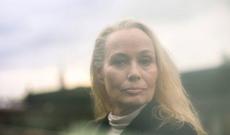 Aktrisadan şok etiraf: 16 yaşım olanda məni o zorladı