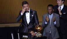 Ronaldo “Qızıl top”u satdı: Göz yaşları...