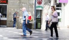 Azərbaycan ildə nə qədər turist qəbul edə bilər?