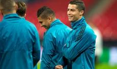 Ronaldo “Real”dan gedir