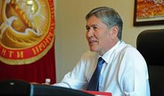 Prezidentdən baş redaktora: “Yaxşı ki, şalvarımı istəmədin” – Video