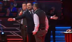 Deputat Saakaşvilini efirdə döymək istədi, aparıcı mane oldu - Video