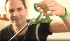 30 ildir bədəninə ilan zəhəri yeridir:”Soyuqdəymə və qripə yoluxmuram...”