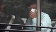 Avtobusda corablarını çıxartdı, həbs olundu