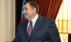 Fazil Məmmədov ölkədən 4 milyard dollar çıxarıb