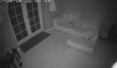 Ruh evdə gəzərkən kameraya düşdü - Video