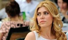 Azərbaycanda ŞOK - Ana 17 yaşlı qızının sevgilisi ilə mesajlaşdı -  VİDEO