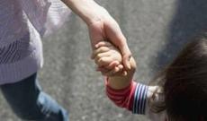 Bakıda ana iki azyaşlı övladı ilə birlikdə itkin düşüb