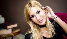 Yenicə ərindən boşanan məşhur modelə HƏBS ŞOKU