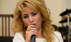 Zaur Kamal Elnarə Abdullayevanı pərt etdi