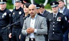 Ukraynada deputatın çənəsini sındırıblar