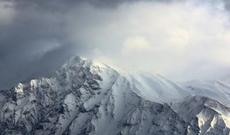 Alp dağında qar fırtınası - 9 alpinist öldü