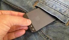 Avtobusda qadının telefonu oğurlandı