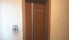 Bakıda lift qırıldı, xəsarət alanlar var
