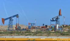 Azərbaycan nefti cüzi ucuzlaşıb