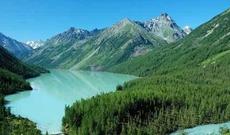 Azərbaycan Altaya turist göndərir