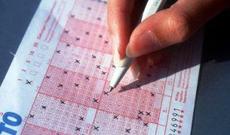 İki kanadalı milli lotereyada 4 milyona yaxın dollar udub