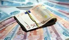 Avro və rubl ucuzlaşıb, manat sabit qalıb