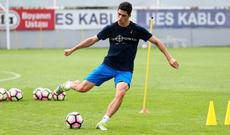 “Mattersburq” Ramil Şeydayevdən əl çəkmir