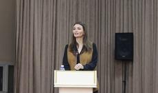 "Normal musiqi anlayışı olan Üzeyiri dinləməz"