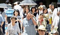 Yaponiya istidən od tutub yanır