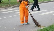 Daha bir süpürgəçini maşın vurdu