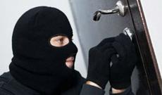 Mərkəzi Bankın mühasibinin evindən 50 min ABŞ dolları oğurlandı